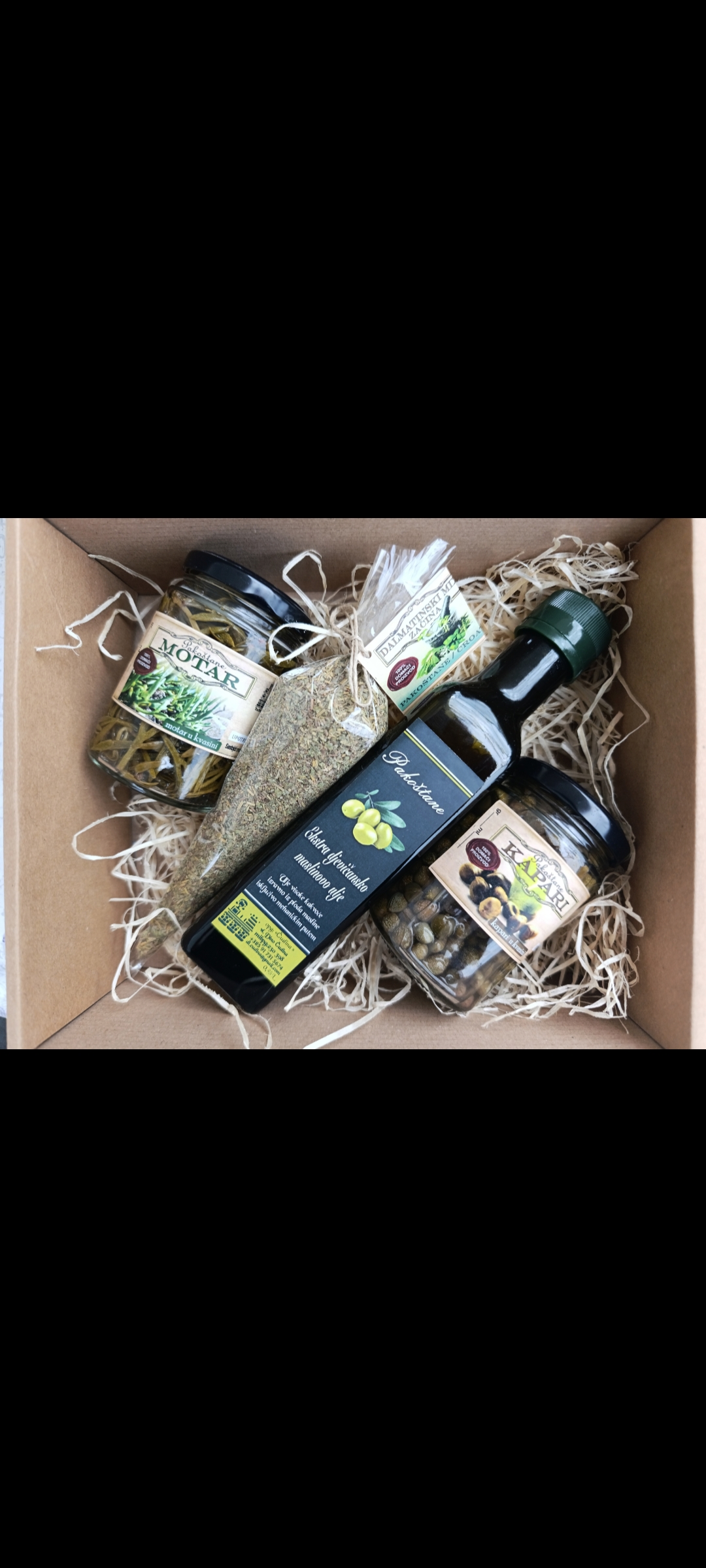 Poklon paket "Dalmatinska kužina"